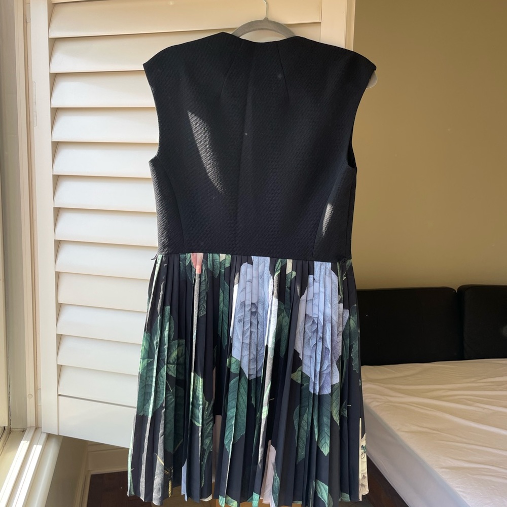 TED BAKER DRESS - Picture 7 of 8